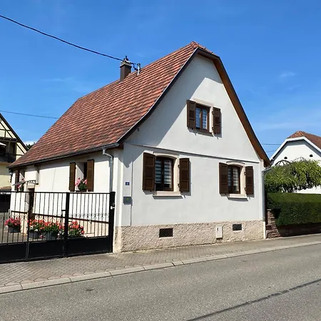 Au Pied Du Bischenberg