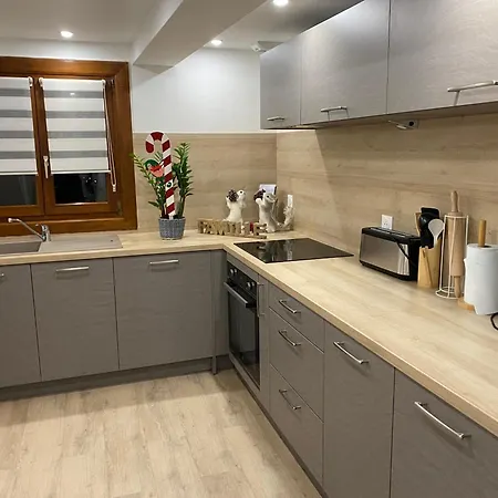 Au Pied Du Bischenberg *